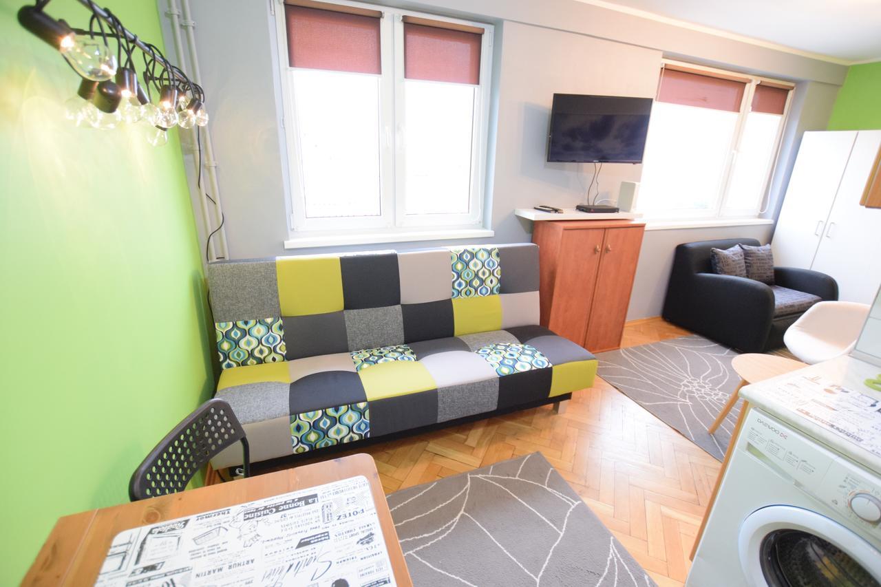 Elegant Apartment Chmielna Promenade Varsó Kültér fotó