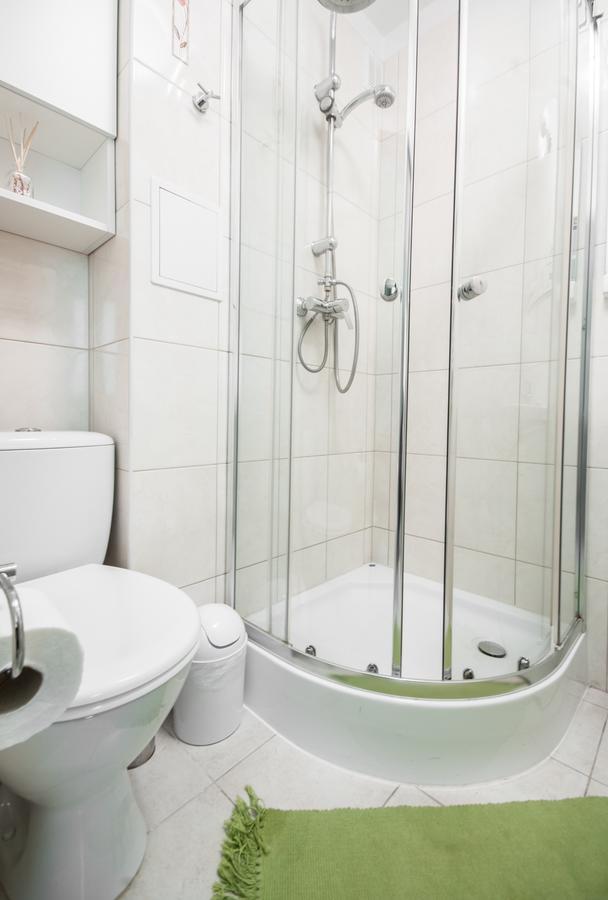 Elegant Apartment Chmielna Promenade Varsó Kültér fotó
